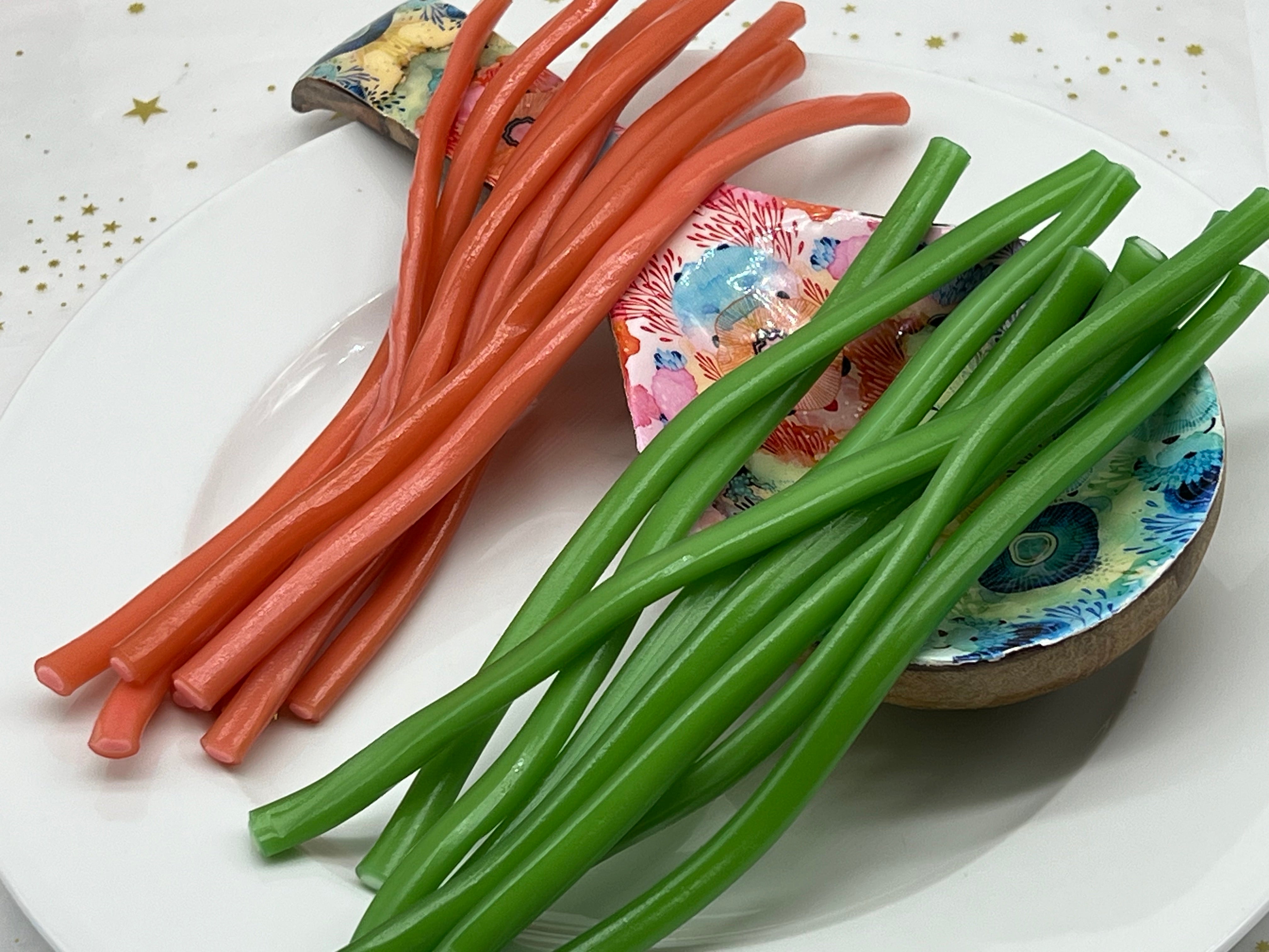 MJ's sweet Pencils Strawberry and Apple flavours